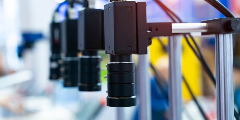 czujniki indukcyjne w gwintowanej obudowie